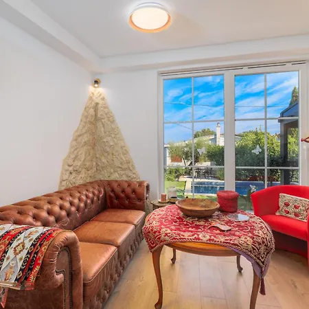 Jacaranda Дом отдыха Малинска