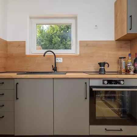 Jacaranda Hébergement de vacances *