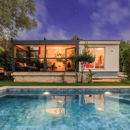 Jacaranda Tatil Evi Malinska